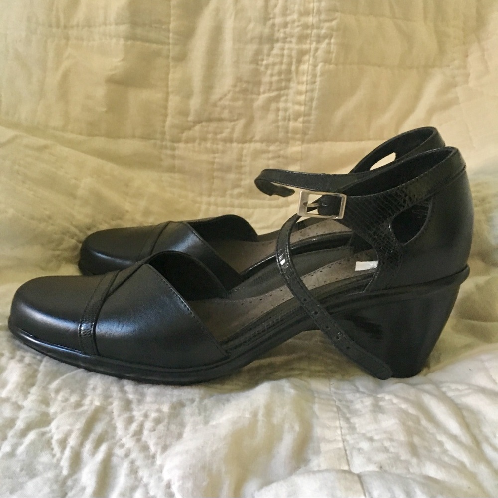 Dansko Mary Jane sandals. Size nine